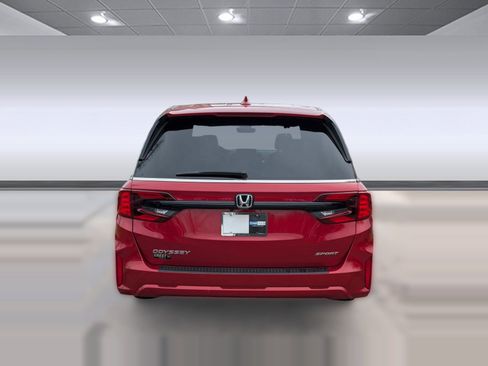 Used 2025 Honda Odyssey Sport-L image 10