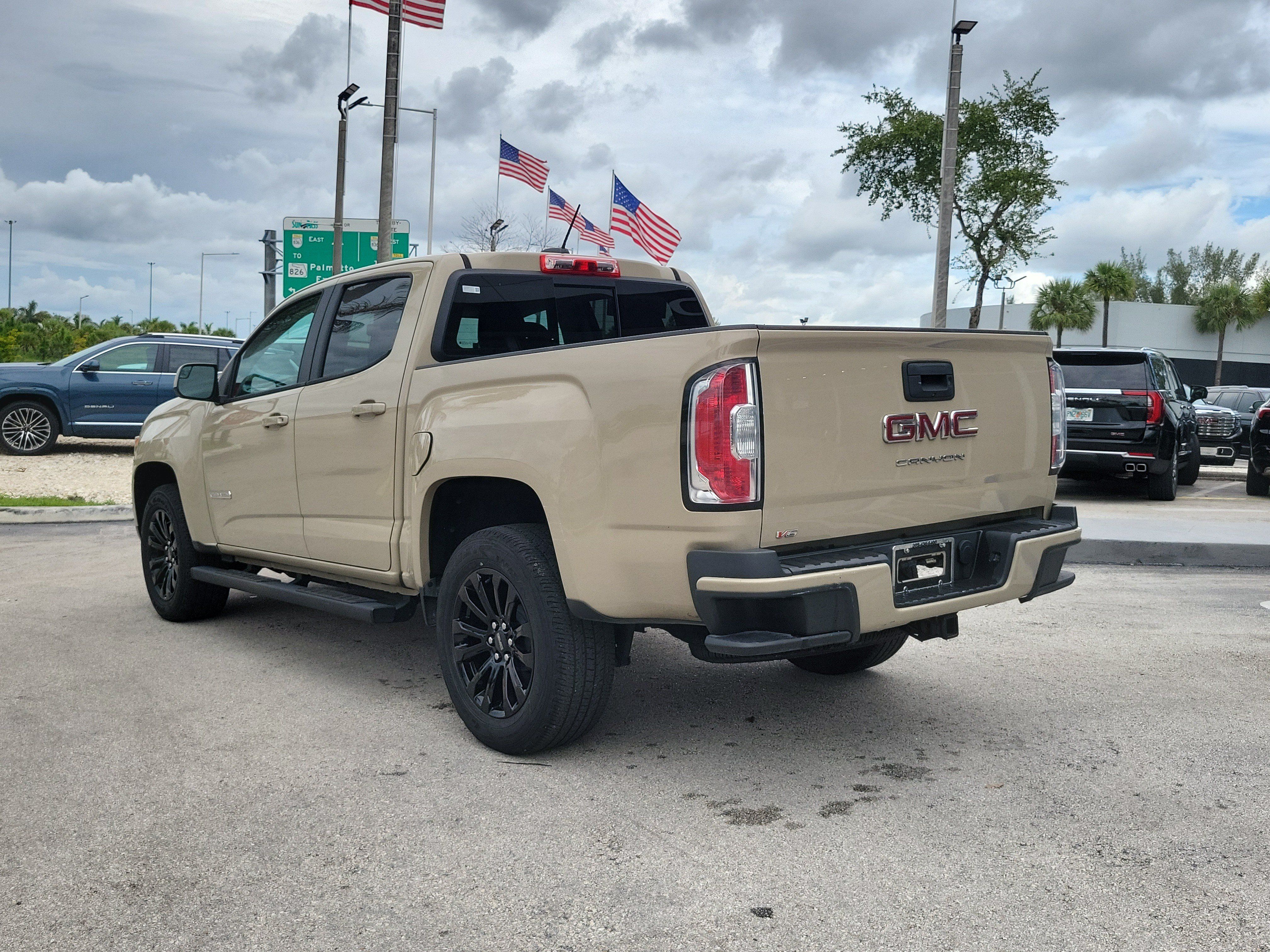 Used 2022 GMC Canyon Elevation w/ Trailering Package RWD image 7