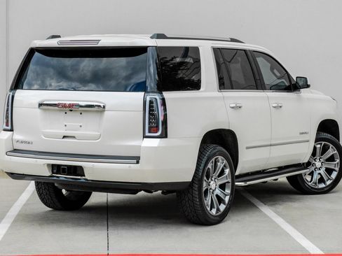 Used 2015 GMC Yukon Denali w/ Open Road Package RWD image 4