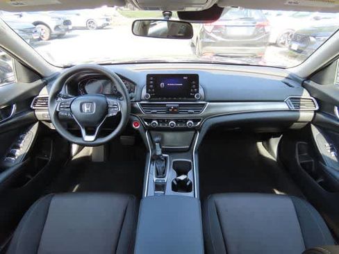 Certified 2020 Honda Accord LX image 17