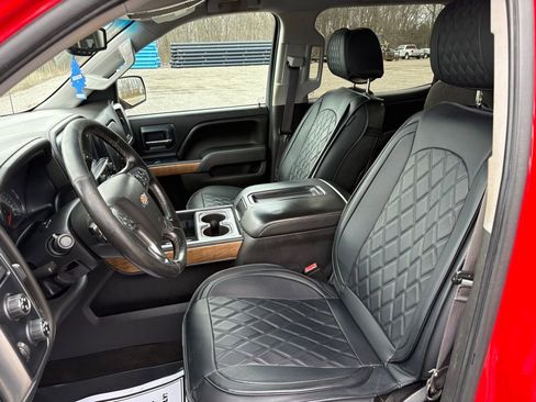 Used 2015 Chevrolet Silverado 1500 LTZ w/ LTZ Plus Package AWD/4WD image 10