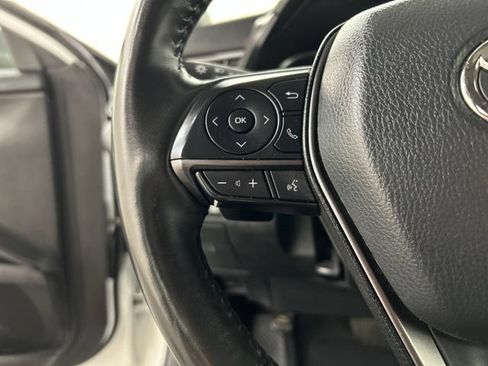 Used 2024 Toyota Camry SE FWD image 9