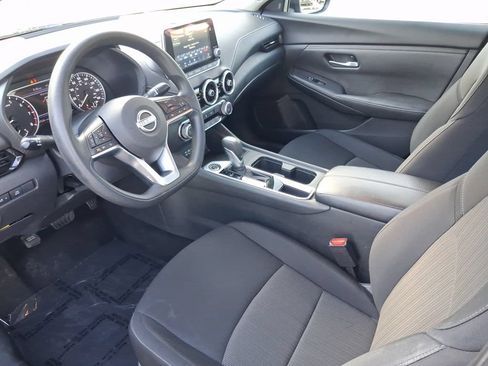 Used 2024 Nissan Sentra SV FWD image 16