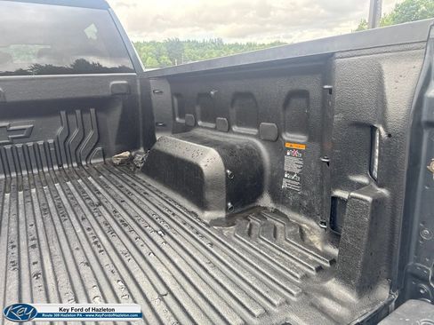 Used 2021 Chevrolet Silverado 1500 LT AWD/4WD image 16