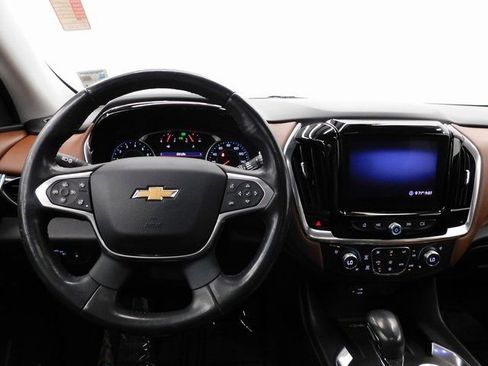 Used 2021 Chevrolet Traverse High Country image 40