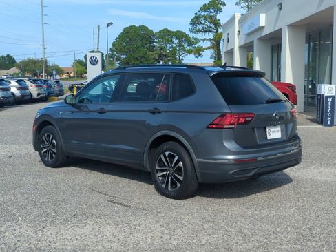 Certified 2022 Volkswagen Tiguan S FWD image 5