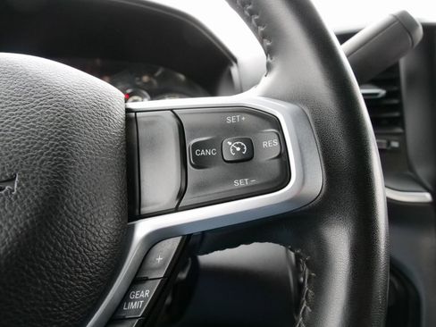 Used 2024 RAM 3500 Big Horn image 24