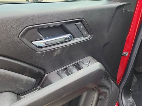 New 2026 GMC Canyon Elevation w/ Convenience Package image 14