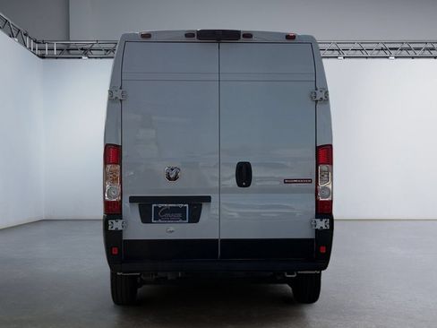 Used 2025 RAM ProMaster 2500 w/ Convenience Group FWD image 6