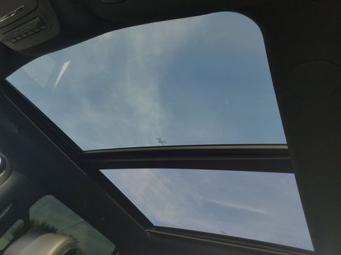 Used 2025 Ford F450 Platinum w/ FX4 Off-Road Package image 28