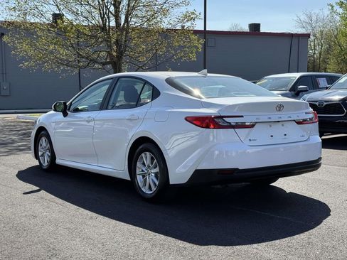 Used 2025 Toyota Camry LE FWD image 23