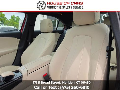 Used 2019 Mercedes-Benz A 220 4MATIC image 37