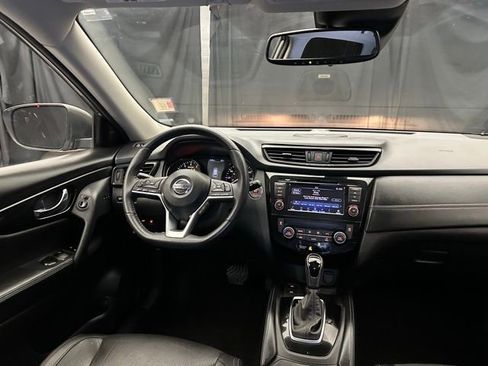 Used 2020 Nissan Rogue SL AWD/4WD image 19