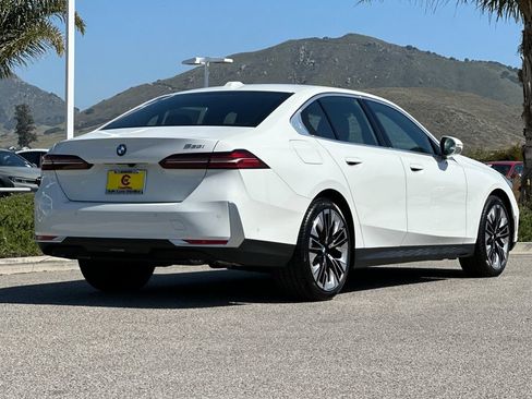 New 2026 BMW 530i w/ Premium Package RWD image 3