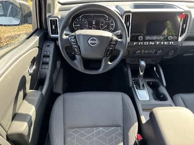 New 2027 Nissan Frontier SV RWD image 14
