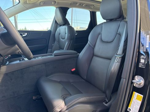 New 2026 Volvo XC60 B5 Ultra w/ Protection Package Premier image 9
