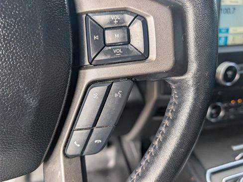 Used 2018 Ford Expedition XLT w/ Equipment Group 202A image 19