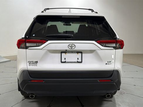 Certified 2025 Toyota RAV4 LE image 4