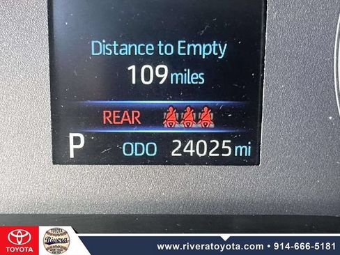 Certified 2023 Toyota Corolla SE w/ Carpet Mat Package (TMS) FWD image 34