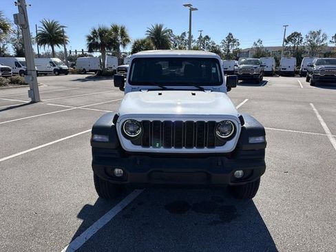 Used 2024 Jeep Wrangler Sport S image 8