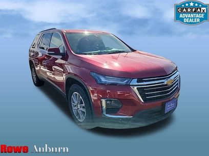 Used 2023 Chevrolet Traverse LT
