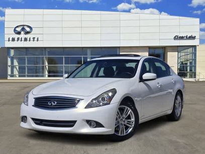 Used 2013 INFINITI G37 Journey w/ Premium Pkg