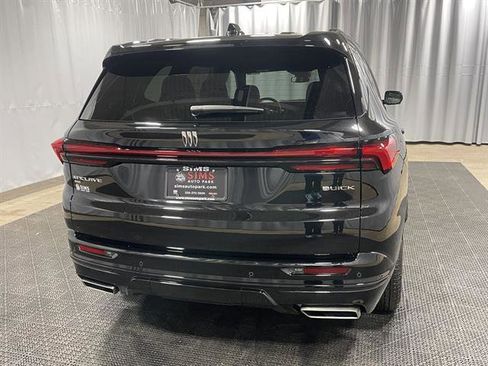New 2026 Buick Enclave Sport Touring w/ LPO, Floor Liner Package image 7