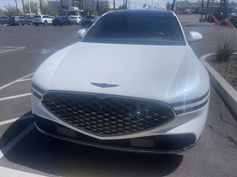 Used 2025 Genesis G90 3.5T AWD/4WD image 1