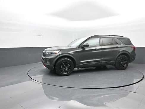 Certified 2021 Ford Explorer Timberline image 4