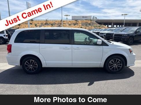 Used 2018 Dodge Grand Caravan GT FWD image 7