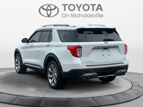 Used 2020 Ford Explorer Platinum w/ Premium Technology Package image 4