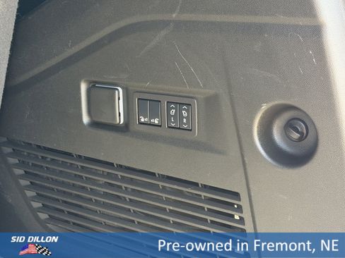 Certified 2024 GMC Yukon Denali w/ Advanced Technology Package image 6