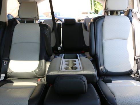 Used 2025 Honda Odyssey Elite image 30
