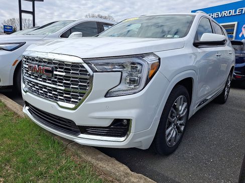Certified 2023 GMC Terrain Denali w/ Denali Premium Package image 3