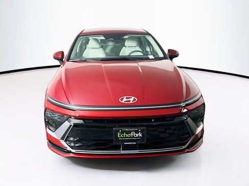 Used 2025 Hyundai Sonata SEL image 2