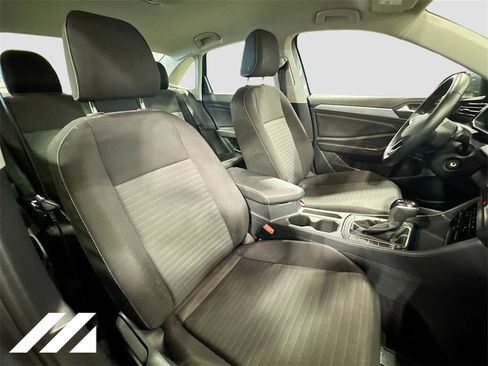 Used 2025 Volkswagen Jetta S image 28