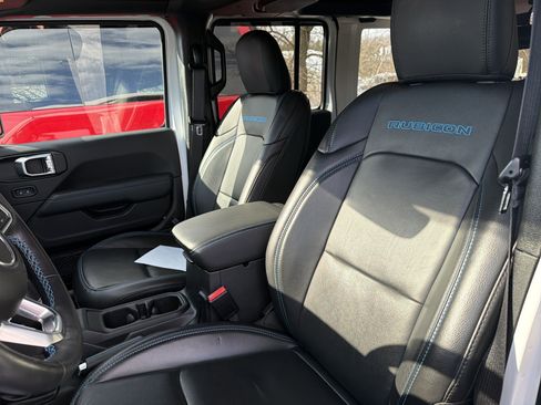 Certified 2023 Jeep Wrangler Unlimited Rubicon 4xe w/ Steel Bumper Group image 15