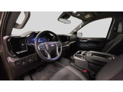 Used 2023 Chevrolet Silverado 1500 LT image 10