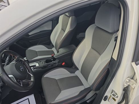 Used 2023 Subaru Crosstrek 2.0i Premium image 16