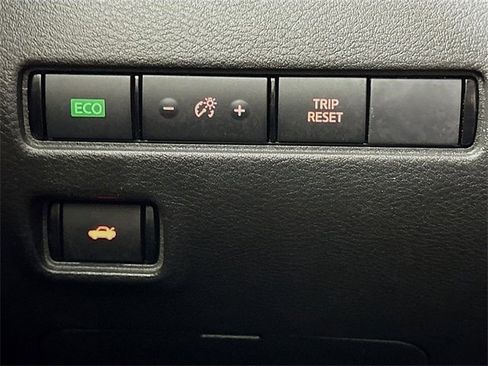 Used 2023 Nissan Sentra SV image 10