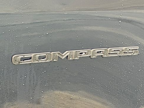 New 2026 Jeep Compass Latitude image 26