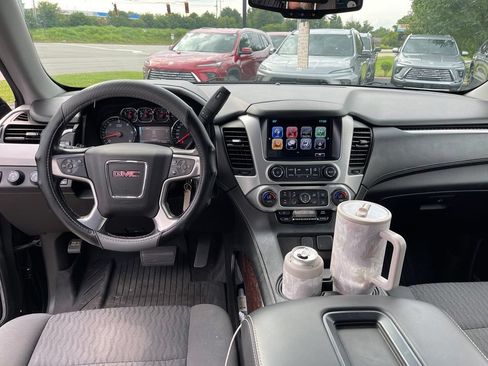 Used 2019 GMC Yukon SLE w/ SLE Value Package AWD/4WD image 10