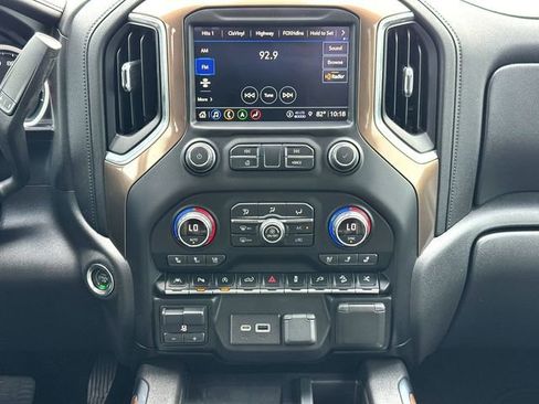 Used 2021 Chevrolet Silverado 1500 High Country w/ Safety Package II AWD/4WD image 26