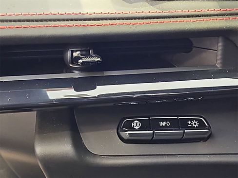 Certified 2024 Chevrolet Corvette Stingray Premium Cpe image 29