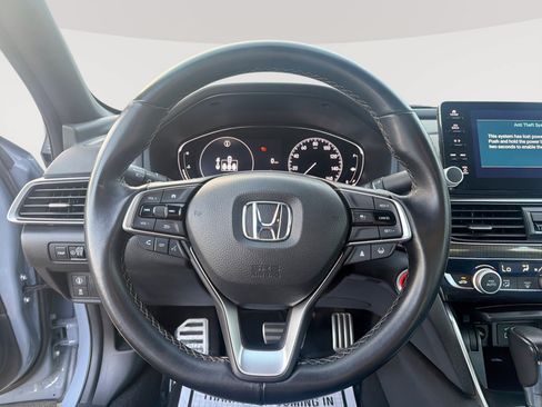 Used 2022 Honda Accord Sport image 11