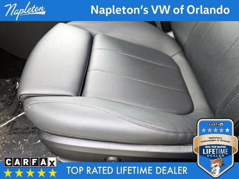 Used 2024 Mercedes-Benz GLB 250 4MATIC image 28