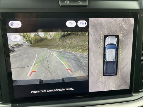 New 2026 Ford F250 Lariat w/ FX4 Off-Road Package image 11