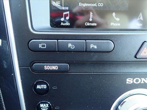 Used 2019 Ford Explorer Limited w/ Limited Luxury Package AWD/4WD image 21