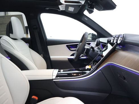New 2026 Mercedes-Benz GLC 300 4MATIC image 21