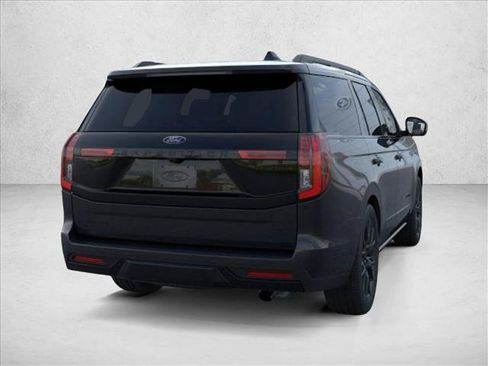 New 2026 Ford Expedition Platinum w/ Stealth Appearance Package AWD/4WD image 8
